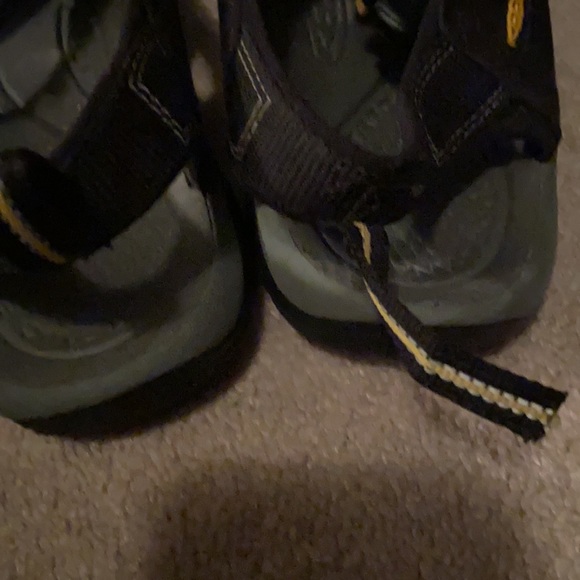 Keen Men’s Newport sandals. - Picture 5 of 5